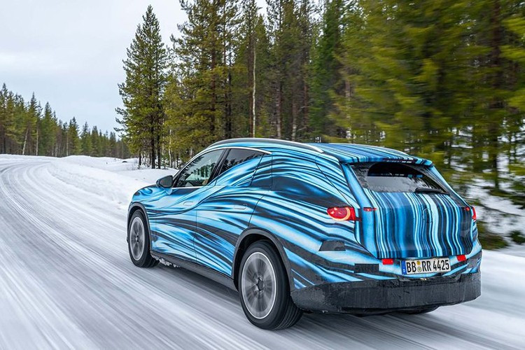 Đối thủ của Mercedes-Benz GLC EQ gồm Porsche Macan EV và BMW iX3. 3.jpg