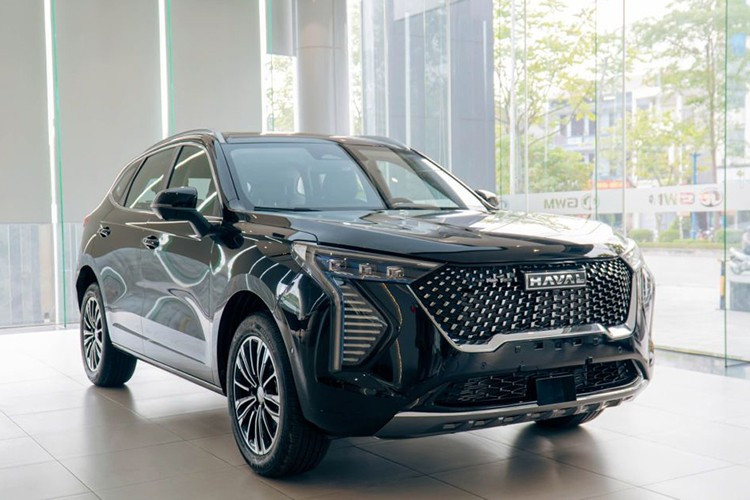 Haval Jolion 2025 được trang bị hệ truyền động hybrid gồm động cơ xăng 1.5L, sản sinh công suất khoảng 94 mã lực, mô tơ điện 154 mã lực. 1-9418.jpg