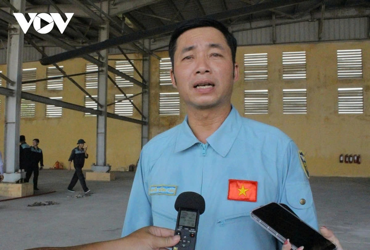 Đại tá Nguyễn Trường Toán - Chính ủy Trung đoàn Không quân 917. 4-2089.jpg