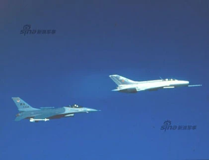 Lộ chuyện Trung Quốc bán J-7B giúp Mỹ luyện cách đánh MiG-21