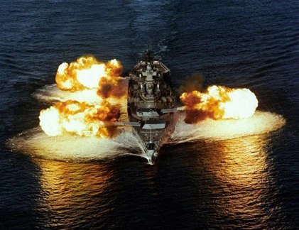 Sức mạnh khủng khiếp của thiết giáp hạm New Jersey Mỹ