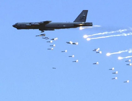 Kinh ngạc 15 sự thật về siêu pháo đài bay B-52