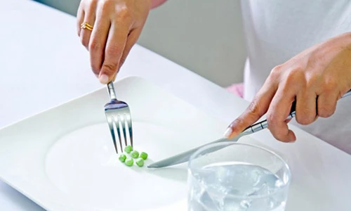 10 thói quen buổi sáng vô bổ rất nhiều người mắc