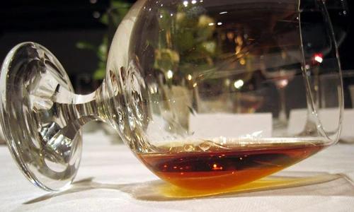 7 loại ung thư nguy hiểm phát sinh do nghiện rượu