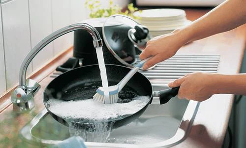 Lỗi nấu nướng của mẹ vụng khiến cả nhà mắc ung thư