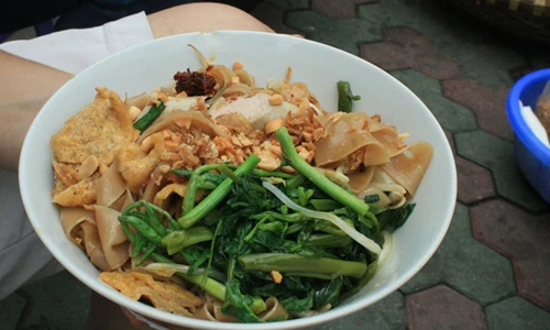 Địa chỉ thưởng thức miến trộn tuyệt ngon tại Hà Nội