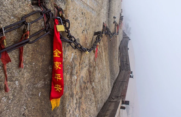 Đột nhập những nhà hàng độc dị, xa xôi