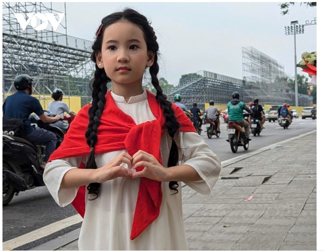 Từ những hành động giản dị đến những sáng kiến đầy sáng tạo, thế hệ trẻ hôm nay đang tiếp nối truyền thống cha anh, viết tiếp bản hùng ca yêu nước của dân tộc codo-5.png