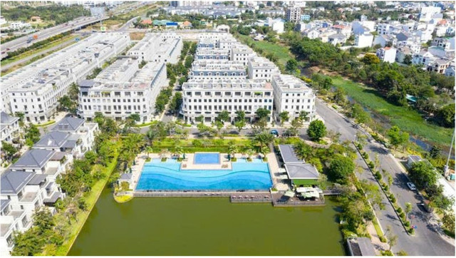 Những dự án nhà ở được mở bán trong 6 tháng đầu năm chủ yếu vẫn đến từ phân khúc trung, cao cấp. bds-tphcm-1.png