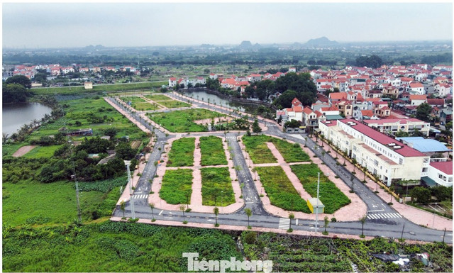 Luật Đất đai sửa đổi theo hướng Nhà nước sẽ chủ động quyết định bảng giá đất. giadat-2.png