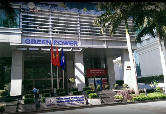 Nhà thầu có hoạt động sôi nổi tại nhiều đơn vị thuộc Tổng công ty Điện lực TP HCM. Nhà thầu có hoạt động sôi nổi tại nhiều đơn vị thuộc Tổng công ty Điện lực TP HCM.