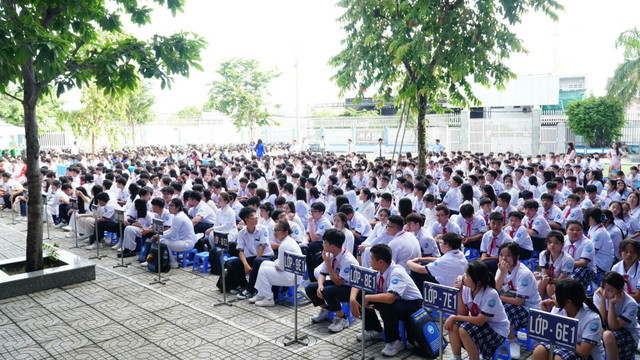 Học sinh dự Lễ Khai giảng năm học 2024-2025, tại Trường THCS-THPT Trần Cao Vân, TP HCM. Ảnh N.T. hocsinh-1.jpg