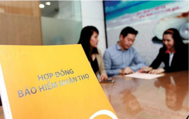 Các hợp đồng bảo hiểm nhân thọ liên kết đầu tư không được tích hợp nhiều quyền lợi trong một gói “combo” như trước. bhnt-1.png