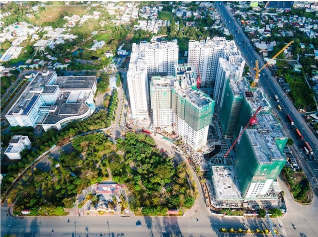 Các chủ đầu tư cũng linh hoạt điều chỉnh phương thức thanh toán, chính sách bán hàng. bds-2.png