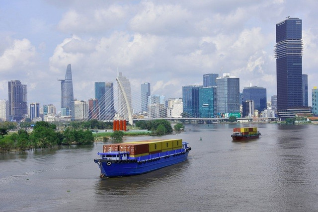 Với thế và lực mới, diện mạo TP HCM đang ngày càng thay đổi. Ảnh: TẤN THẠNH Với thế và lực mới, diện mạo TP HCM đang ngày càng thay đổi. Ảnh: TẤN THẠNH