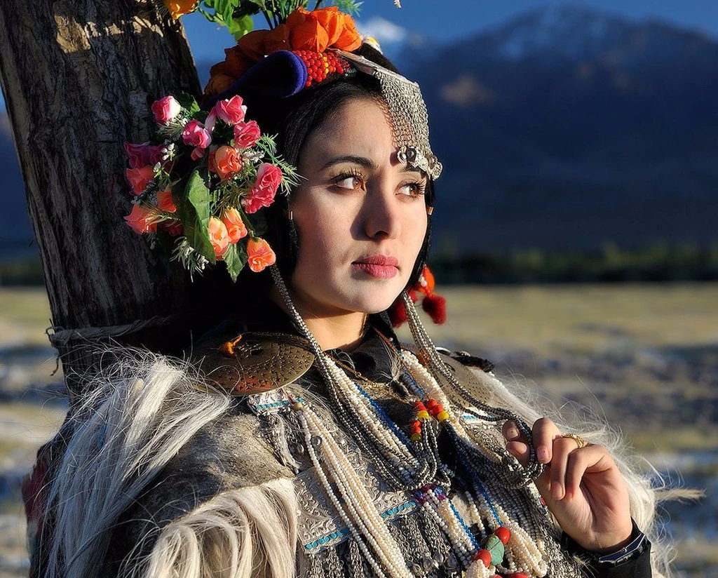 Độc nhất vô nhị: Bộ tộc có truyền thống đổi vợ cho nhau
