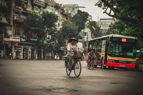 Bộ ảnh cực chất về Hà Nội bình yên khiến người xem nao lòng