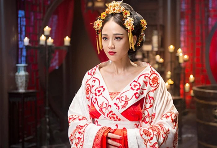 Nhân quả của Hoàng Hậu xuất thân từ kỹ nữ độc ác vô ngần
