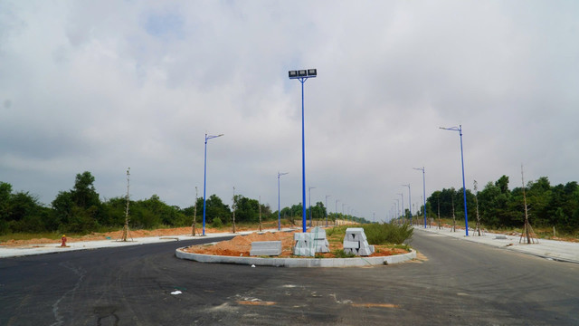 Đường vào san bay Phan Thiết, tỉnh Lâm Đồng. dau-tuyen-duong-vao-san-bay-phan-thiet.jpg