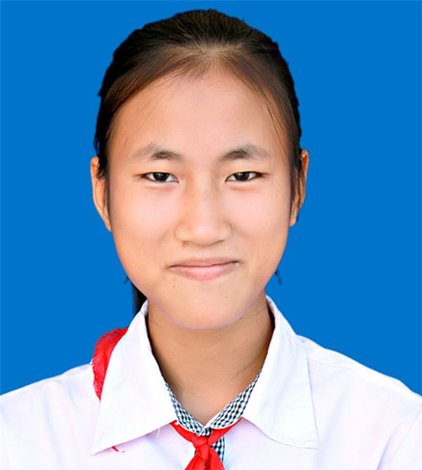 Chân dung nữ sinh nhỏ tuổi quả cảm, Trần Thị Thu Hà.