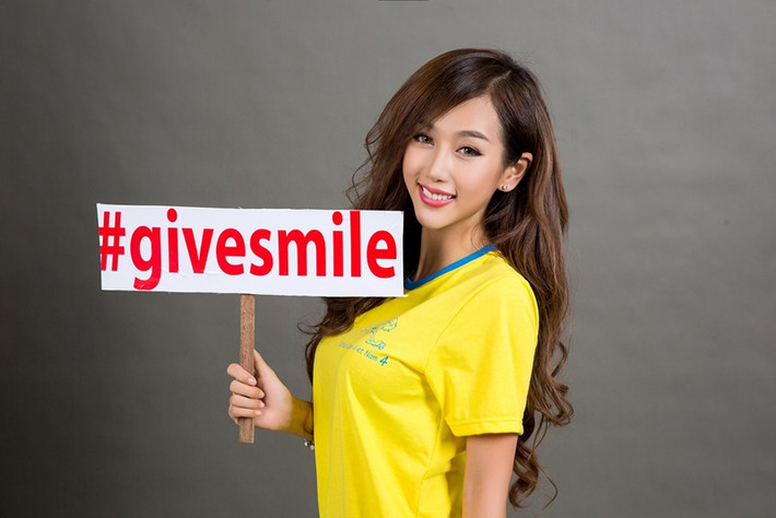 DJ Quỳnh Nhi.