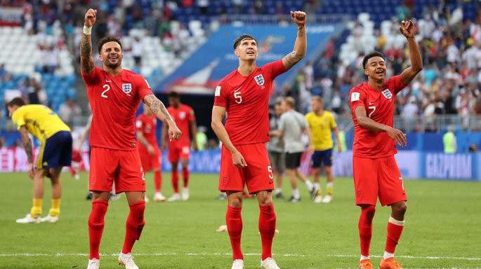 Đây là lần thứ 3, Anh giành quyền vào bán kết World Cup sau các năm 1966 và 1990. Trong khi Croatia có trận thứ 5 không thua ở World Cup và trận thứ 9 đều ghi bàn. Đây là kỷ lục của đội bóng áo caro.
