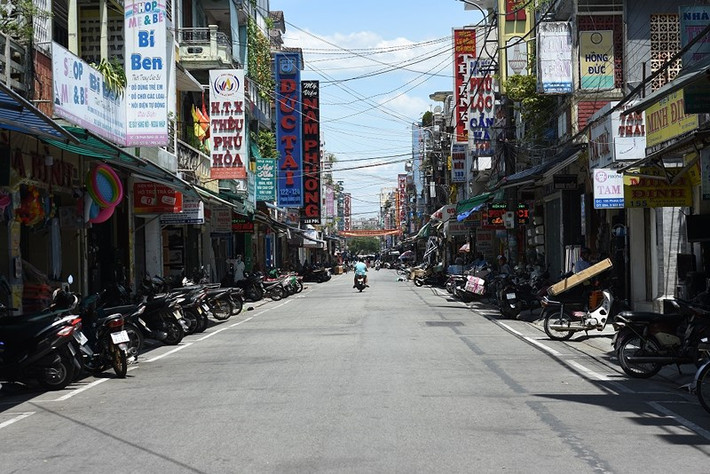 Theo Trung tâm Dự báo Khí tượng Thủy văn Trung ương, dự kiến đợt nắng nóng này sẽ kéo dài đến hết ngày 6-7 ở các tỉnh miền Trung.
