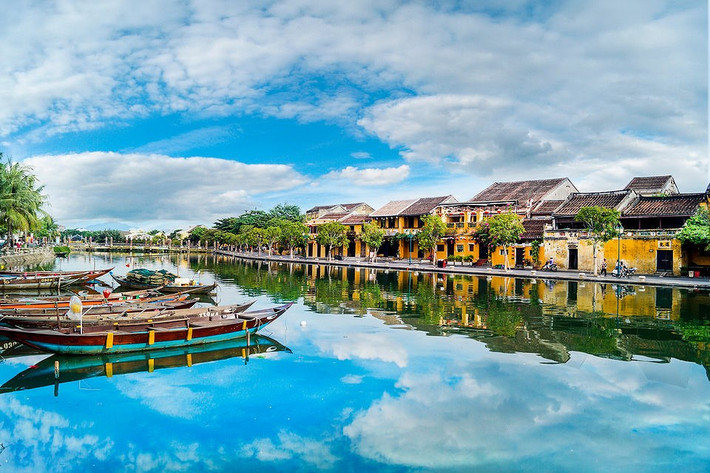 Thành phố bên sông đem đến sự rung cảm và lối sống thư thái (Ảnh: Tăng Trung Kiên).