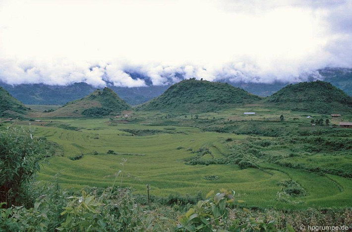 Toàn cảnh một vùng Lào Cai khi du khách người Đức dừng chân.