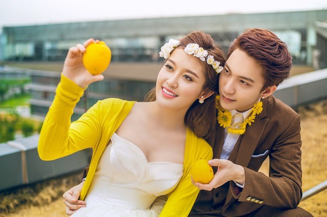 Tuần qua nhiều dân mạng giật mình khi xem những bức ảnh hot boy Bê Trần và Á hậu Huyền My "tình củm" với nhau trong một bộ ảnh cưới đẹp mắt. Tuy nhiên, theo tìm hiểu bộ ảnh này đơn thuần chỉ là một công việc mà hai nhân vật này hợp tác với nhau. Tuy là lần đầu làm việc chung nhưng cả hai có sự kết hợp khá ăn ý. Trong quá trình thực hiện bộ hình, Bê Trần và Huyền My không ít lần tạo dáng nhí nhảnh, ngộ nghĩnh, đem lại niềm vui cho toàn bộ ê kíp thực hiện.