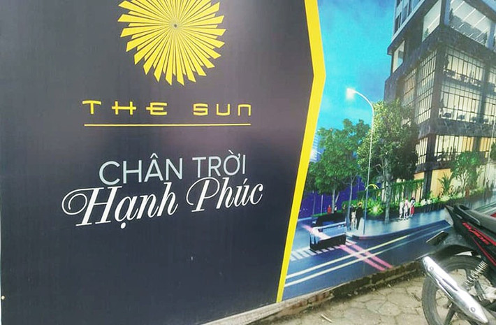 Trao đổi với Kiến Thức, lãnh đạo UBND phường Mễ Trì xác nhận và cho biết, hiện tại đại diện UBND phường, Công an phường, Thanh tra xây dựng đang làm việc với chủ đầu tư Công ty Thái Dương để làm rõ.