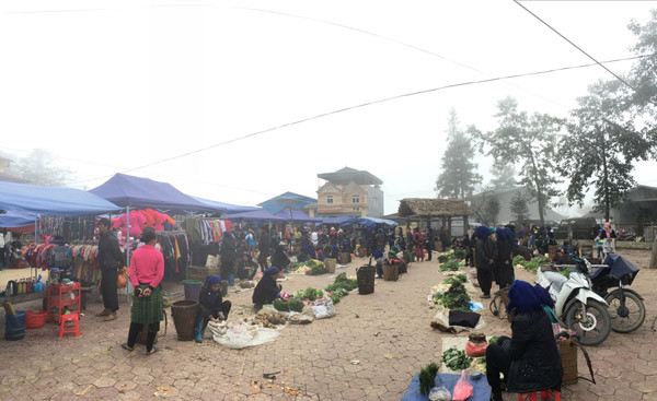 Theo Vinh chia sẻ, theo anh Y Tý mùa nào cũng đẹp, mỗi mùa có một vẻ đẹp khác nhau. Trong năm Y Tý có 3 mùa đáng đi nhất: Mùa nước đổ (Khoảng tháng 5 – 6); Mùa lúa chín (Khoảng tháng 8 đến giữa tháng 9) và Mùa săn mây (Khoảng tháng 9 đến tháng 4).