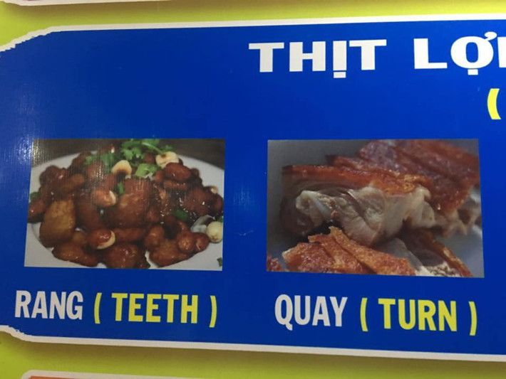 Thực đơn quán ăn sử dụng song ngữ Anh – Việt được coi là một chiêu thức thu hút khách nước ngoài. Tuy nhiên, hình ảnh chụp lại thực đơn quán ăn mới đây được lan truyền trên Facebook đã khiến không ít người ngã ngửa vì tên các món ăn đều bị Google dịch sai. Quán ăn có thực đơn “bá đạo” này được cho là ở Yên Bái, tuy nhiên, chưa xác định được chính xác địa điểm có thực đơn này là ở Yên Bái hay không.