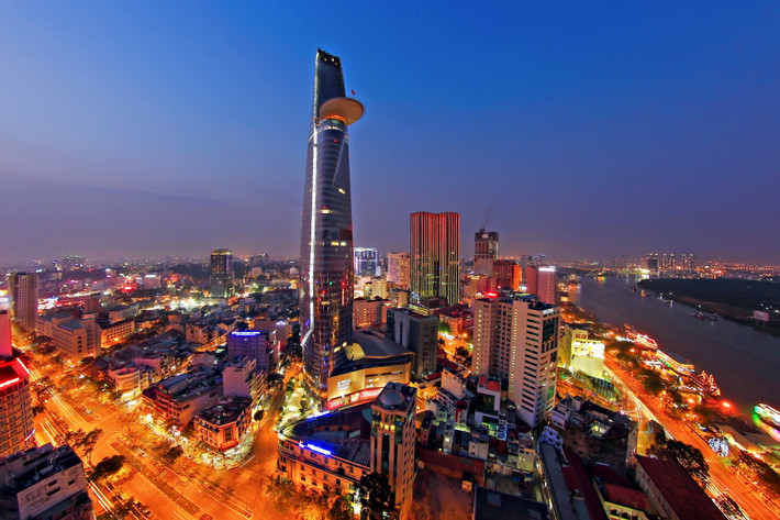 5. Thành phố Hồ Chí Minh: Năm ngoái, đây là thành phố được xếp hạng 18 trong danh sách các thành phố du lịch phát triển nhanh nhất toàn cầu của Master Card. Các đô thị khu vực phía Nam cung cấp cho du khách sự lựa chọn đa dạng, từ cuộc sống hàng ngày đến các quán cà phê ngon, các lễ hội và các sự kiện thể thao.