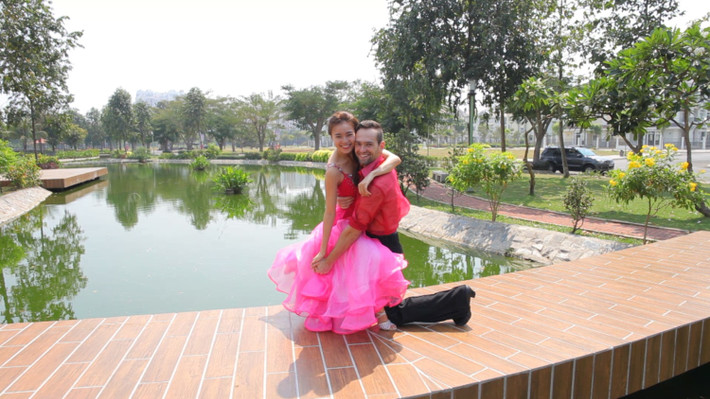 Với điệu Argentina Tango và Chachacha, những gay cấn và hài hước của tình yêu vụng trộm khi bị phát hiện hứa hẹn sẽ mang nhiều thú vị cho người xem.