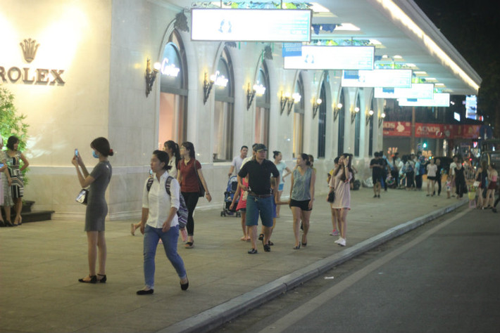 Phố Tràng Tiền