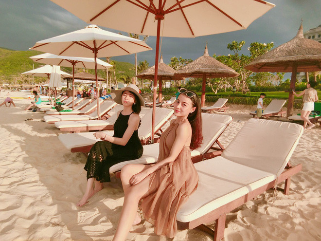 Trang cá nhân của Dung Boo có rất nhiều bức ảnh đẹp chụp trong những chuyến du lịch cả trong nước lẫn quốc tế của cô nàng cùng với bạn bè.