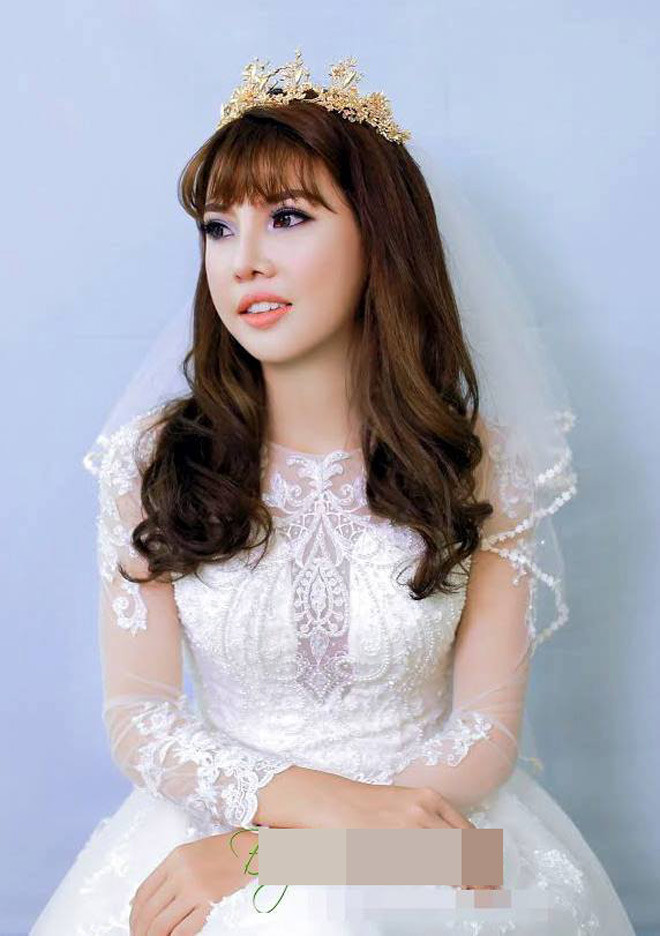Cô gái Hưng Yên cũng đã đưa người yêu về ra mắt gia đình mình. Bố mẹ cô nhận xét anh là người hiền lành, tuy nhiên, nhìn lại quá khứ đổ vỡ họ vẫn khuyên cô không nên vội vàng. “Tình yêu, hôn nhân cũng không phải thứ có thể nắm chắc. Mình chỉ biết sống trọn vẹn từng ngày và không để mất cơ hội có được hạnh phúc”, Phượng nói.