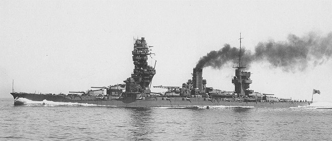 IJN Fusō là thiết giáp hạm cùng lớp hoạt động trong Hải quân đế quốc Nhật Bản từ ngày 8/11/1915. Nó có lượng giãn nước toàn tải 36.500 tấn. Ngày 25/10/1944, trong trận chiến ở eo biển Surigao, miền nam Philippines, Fuso trúng ngư lôi phóng đi từ các tàu khu trục Hải quân Mỹ. Các ngư lôi xé toạc mạn phải khiến con tàu chìm trong vòng 40 phút, chỉ 10 thủy thủ sống sót và quay về Nhật Bản. Vị trí xác tàu vẫn nằm đâu đó trên eo biển Surigao và chưa được khám phá.