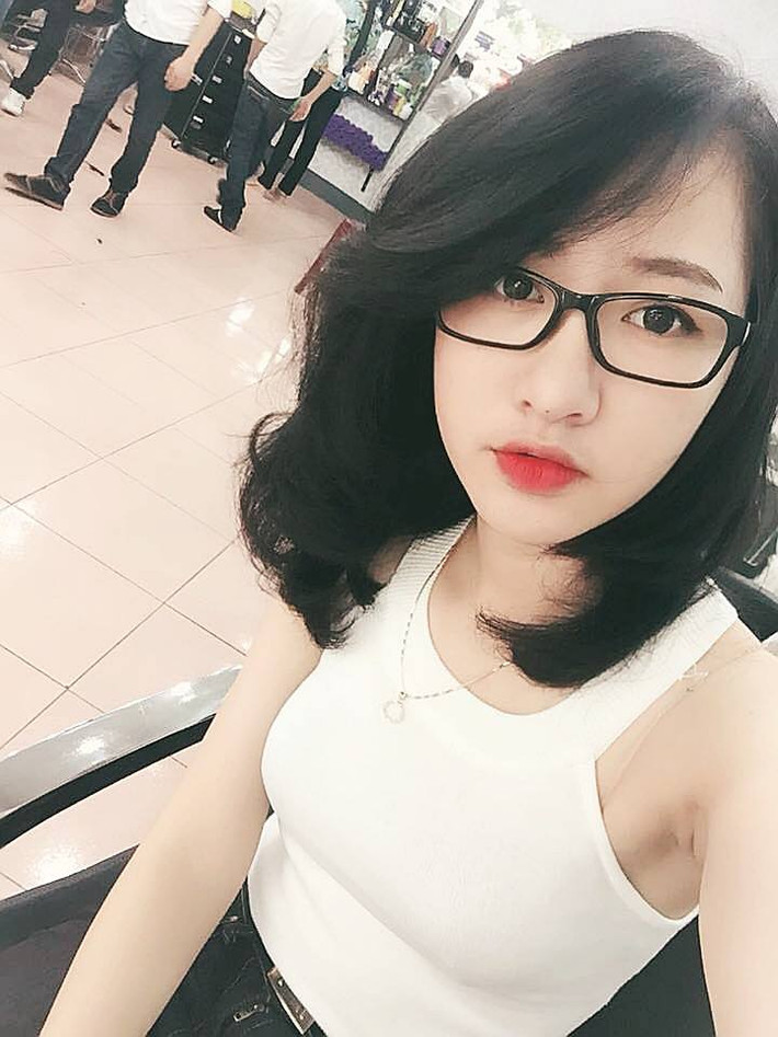 Với những nỗ lực không ngừng nghỉ trong công việc kinh doanh, đến nay Đài Trang đã có một cửa hàng thời trang cho riêng mình, việc kinh doanh mỹ phẩm online cũng giúp cô thu về nguồn lợi nhuận ổn định.