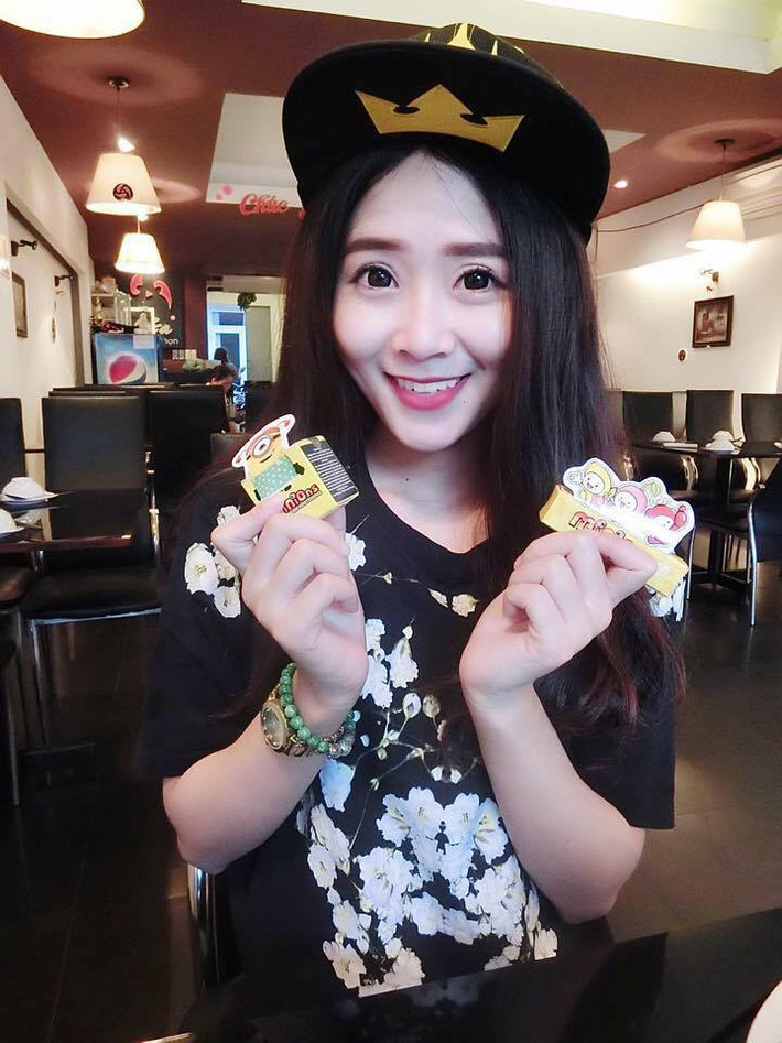 Từ một cô bé nhà quê ngăm đen, xấu xí, Thu Trâm đã hoàn toàn lột xác sau 2 lần sửa mũi, cắt mắt, gọt hàm trượt cằm và hút mỡ má. Cùng với việc trở nên xinh đẹp, cơ hội kinh doanh mỹ phẩm cũng dần dần phát triển.