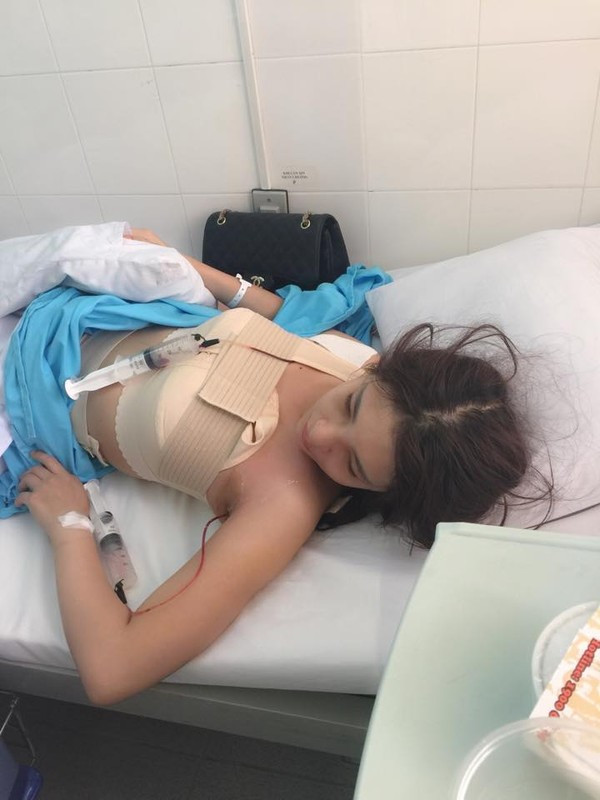 Một số diễn đàn mạng nổi tiếng chia sẻ lại câu chuyện, quá trình thẩm mỹ của Kim. Cô gái trẻ "dao kéo" toàn bộ khuôn mặt từ nâng mũi, bơm môi... chỉnh nhiều bộ phận trên cơ thể như nâng ngực, hút mỡ bụng, mỡ đùi, bụng chân... và đã trải qua rất nhiều đau đớn.