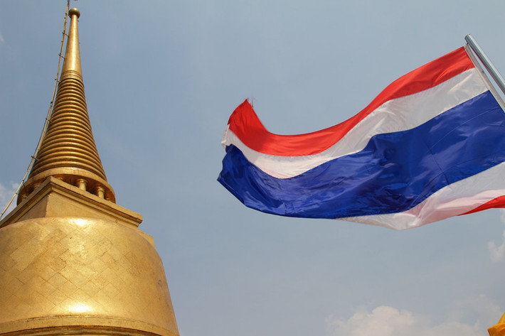 Bangkok luôn nằm trong top những thành phố dẫn đầu lượng khách đến của thế giới. Với người Việt, các địa danh du lịch như Bangkok, Pattaya, Chiang Mai, Kanchanaburi, Phuket, Khao Yai, Koh Samui… đã quá quen thuộc. Tuy nhiên, xứ sở của chùa vàng, của nụ cười vẫn liên tục khiến du khách ngạc nhiên với bao điều lý thú về văn hóa, lịch sử và cuộc sống. Ảnh: Johan Fantenberg.