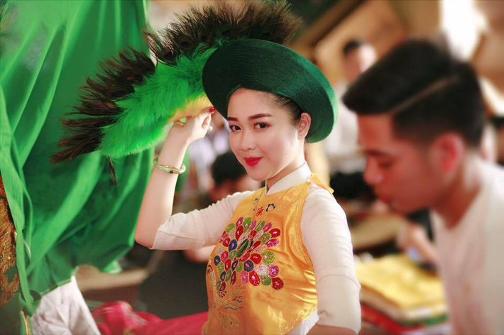 Giống như nhiều cô đồng trẻ tuổi khác, đến với nghề bằng cái duyên và thường phải nghe khá nhiều lời nhận xét không hay về công việc của mình, tuy nhiên Mỹ Hoa luôn cố gắng ngay thẳng, sống tốt đời đẹp đạo từ trong tâm và làm việc bằng tất cả tâm huyết, sự nỗ lực của mình. Mỹ Hoa mong muốn với tất cả những sự cố gắng, bản thân cô và những người đồng nghiệp khác có thể giữ gìn được nhiều nét văn hóa truyền thống và dần thay đổi cái nhìn của một bộ phận người vốn có ác cảm với hoạt động hầu đồng.
