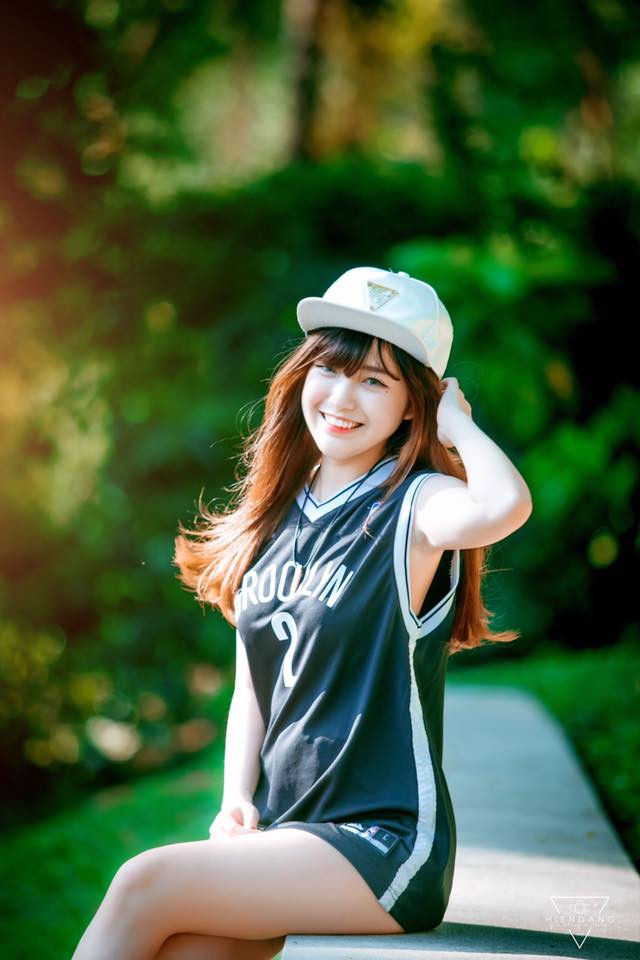 Còn trẻ và kinh doanh chưa lâu nhưng Mỹ Mỹ luôn đề cao chất lượng của sản phẩm và sự uy tín trong giao dịch, bán hàng. Mỹ Mỹ cho biết phải thường xuyên cập nhập những phong trào, xu hướng mới của giới trẻ để đáp ứng được thị hiếu chung, đồng thời cũng nên có những sản phẩm mang tính đặc trưng, làm nên thương hiệu riêng của mình.