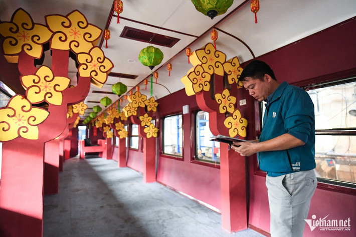 Đây là không chỉ là một không gian để nghỉ ngơi, mà còn là điểm check-in lý tưởng. Du khách có thể chụp ảnh và tham gia vào các hoạt động thú vị khi tàu chuyển bánh.