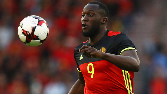 2. Romelu Lukaku (tiền đạo - 75 triệu bảng): Chân sút người Bỉ đã để lại những dấu hiệu đáng mừng với 3 bàn thắng sau 5 lần ra sân tại tour du đấu hè vừa qua.
