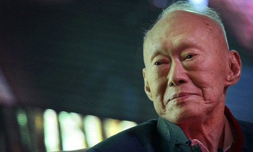 Về những cáo buộc vi phạm quyền công dân: "Tôi thường bị kết tội vì đã cản trở lối sống cá nhân của công dân mình. Nếu tôi không làm vậy, đất nước không thể tiến bộ như bây giờ được".
