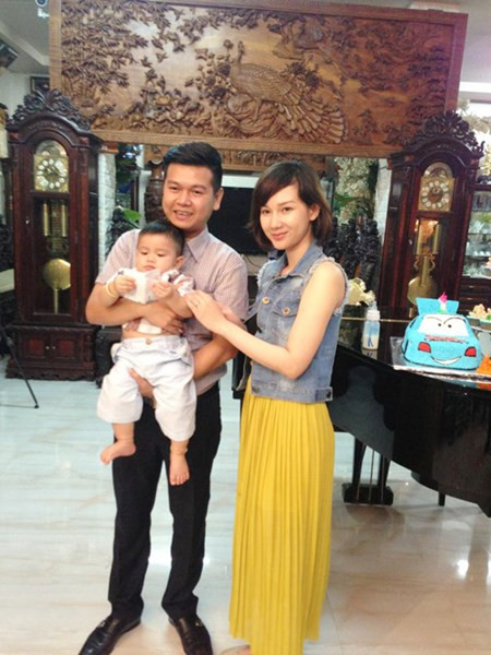 Quỳnh Chi từng khiến báo chí tốn nhiều giấy mực khi kết hôn với con trai của đại gia thủy sản Diệu Hiền: Trần Văn Chương.