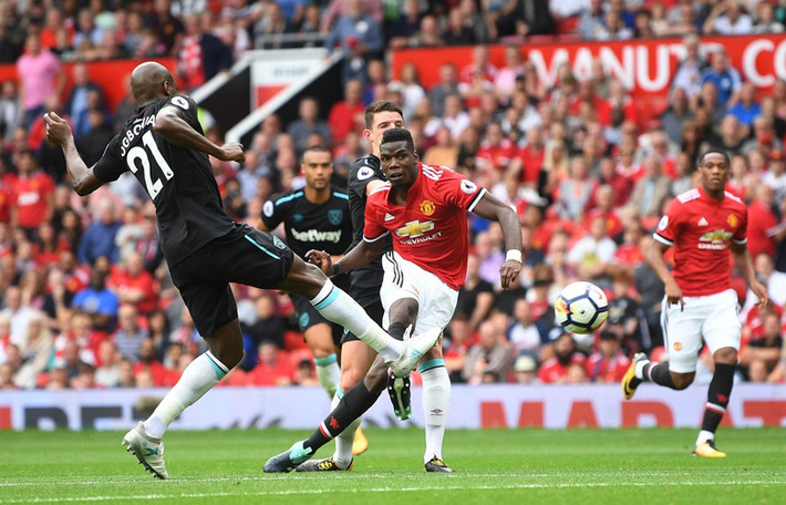 Kể từ thời điểm bắt đầu mùa 2012/13, Pogba đã ghi 34 bàn tại giải VĐQG. Trong số này có 16 bàn xuất phát từ ngoài vùng cấm địa.